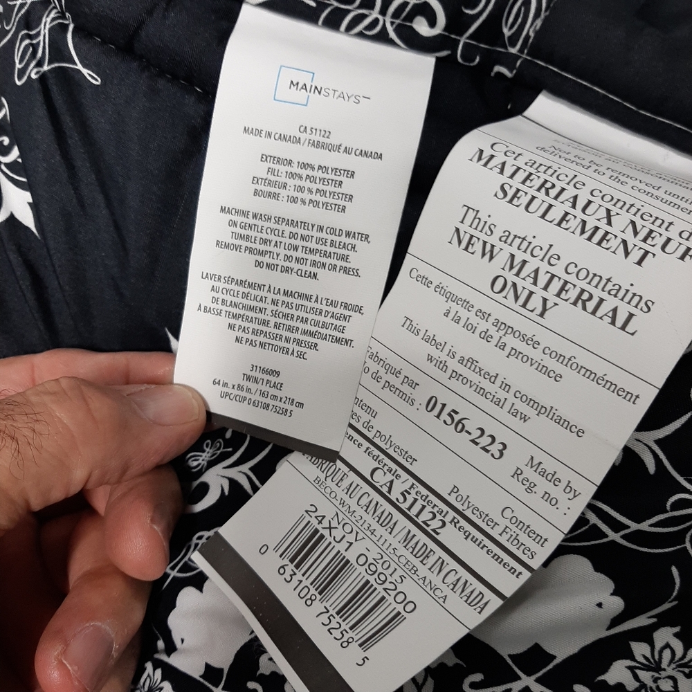 Bedding comforter - Picture 3 of 4